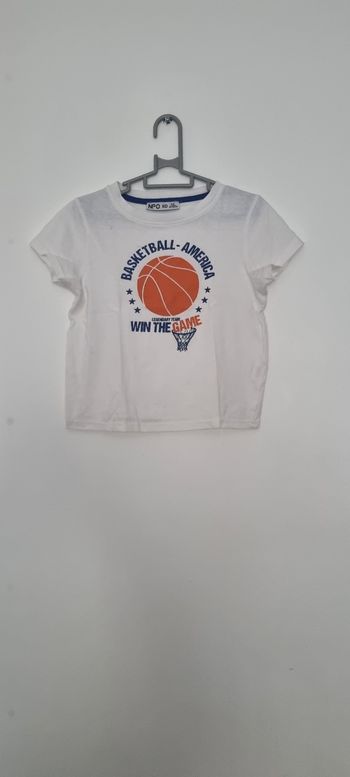 Tee shirt