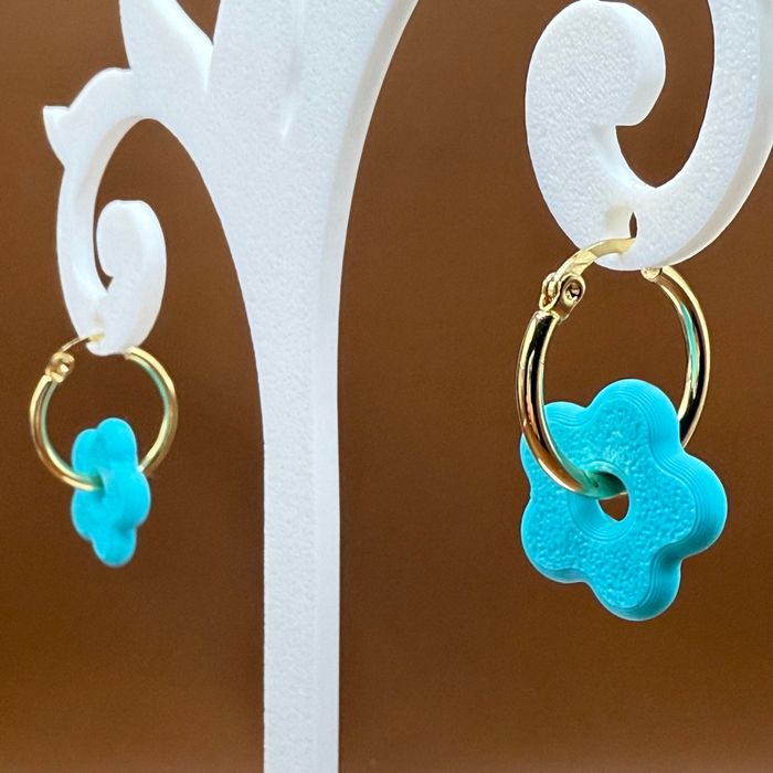 Boucles oreilles créoles fleurs