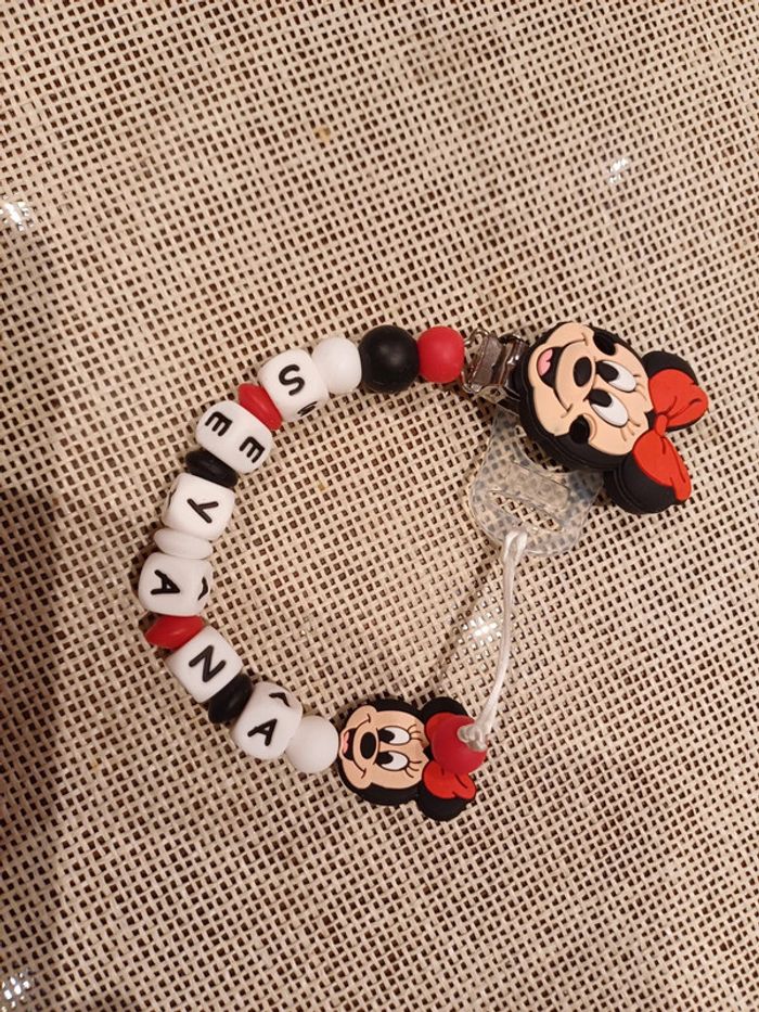 Attache tetine - photo numéro 4