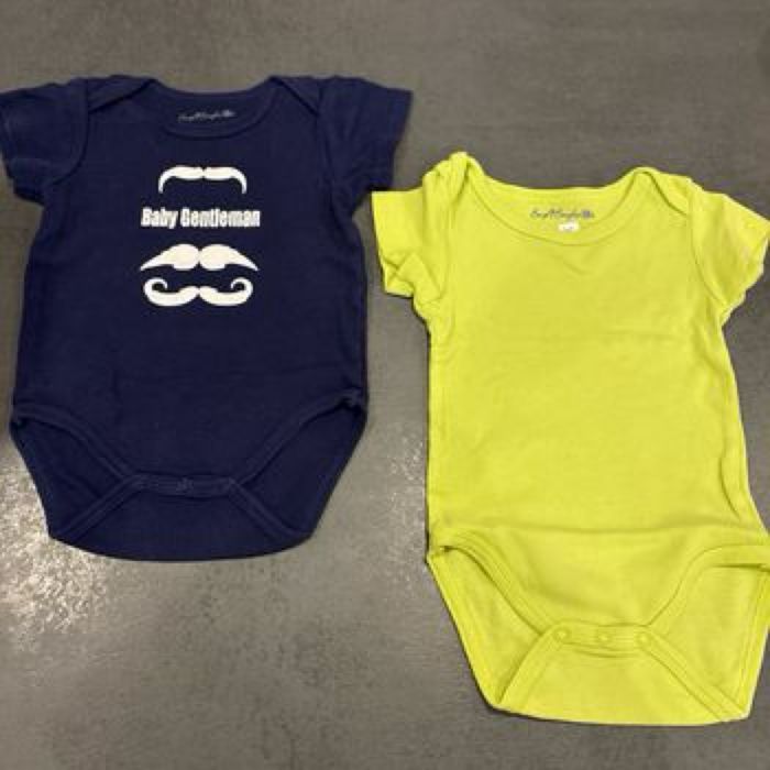 Lot de bodies 18 mois