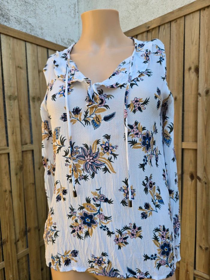 Blouse fleurie 🍒Promod🍒très bon état taille 34/36 - photo numéro 3