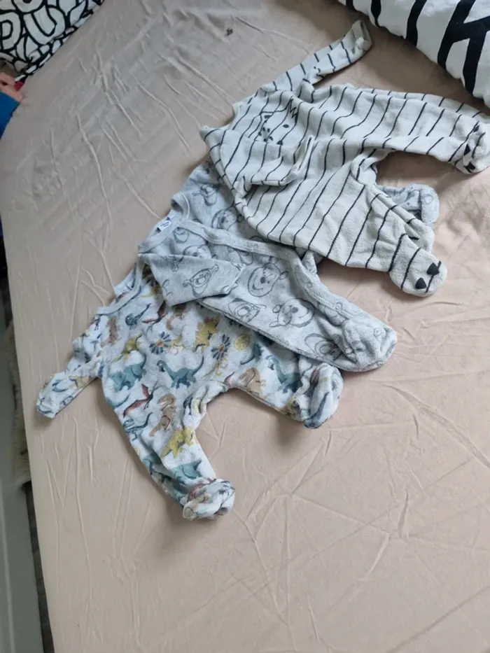 Lot pyjamas