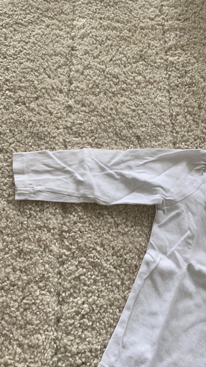 T shirt blanc manches longues okaidi 2 ans - photo numéro 2