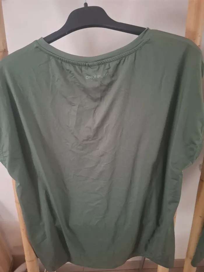 Tee-shirt - photo numéro 3