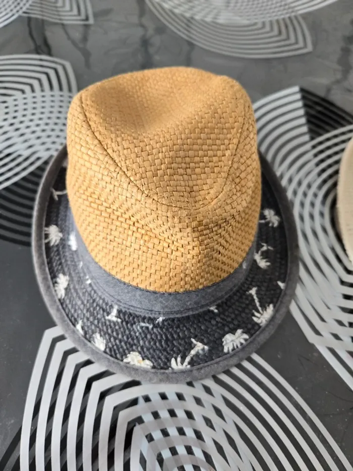 Lot de 2 casquettes et 2 chapeaux 51-52 - photo numéro 6