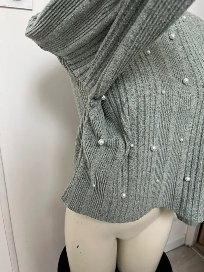 Pull fin avec perles - photo numéro 3
