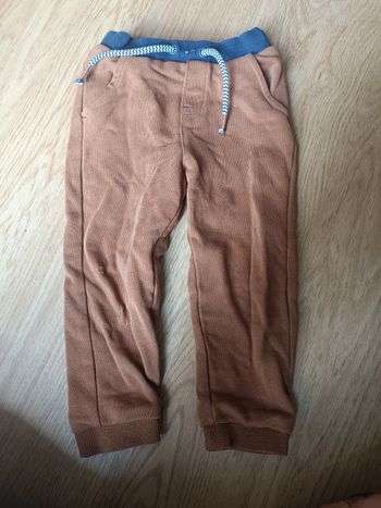 Pantalon Obaidi 23 mois 86 cm