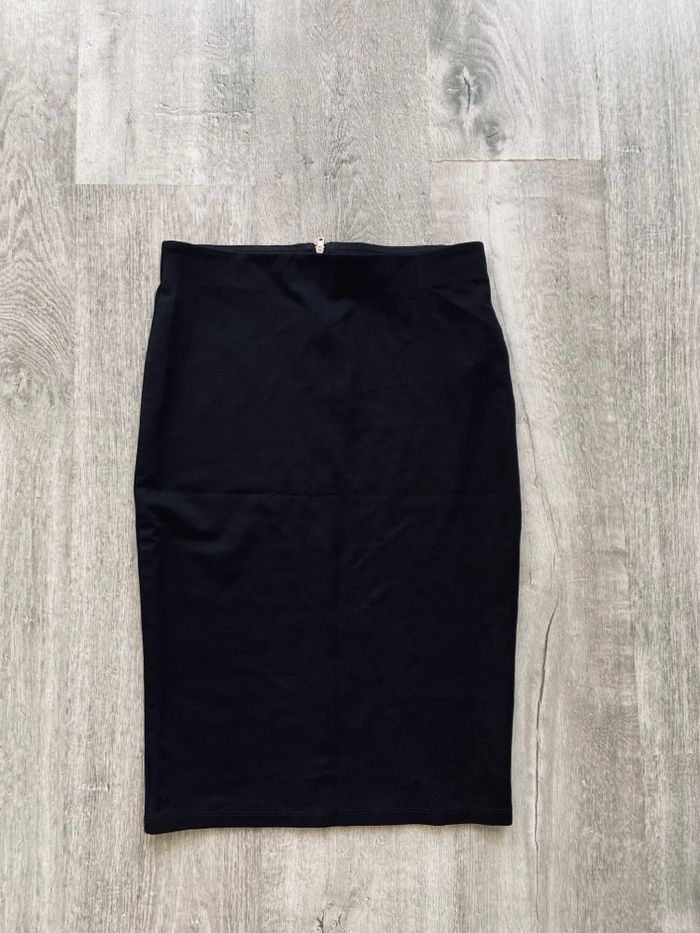 Jupe Kiabi taille 38 - photo numéro 1