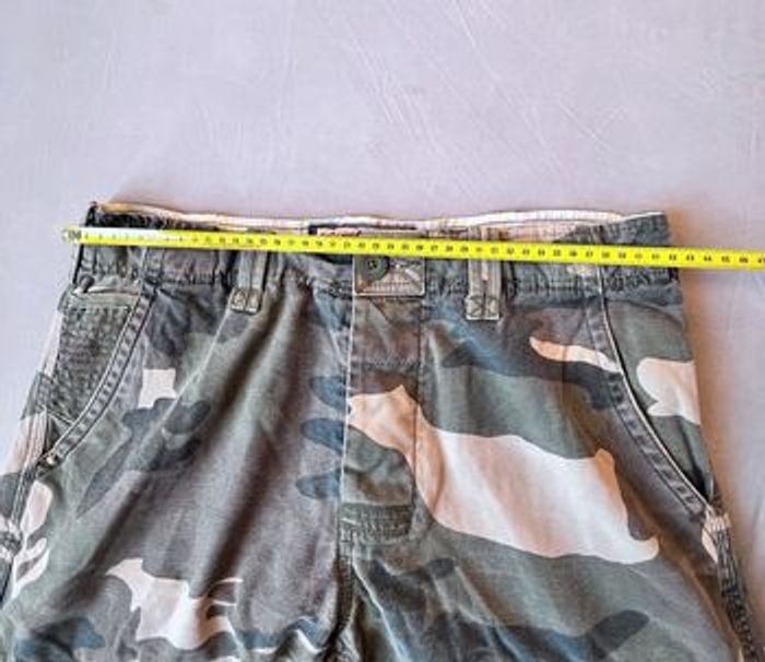 Short  cargo camouflage Superdry - photo numéro 15