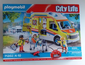 Playmobil City Life 71202 Ambulance avec effets lumineux et sonore neuf plastiques scellés