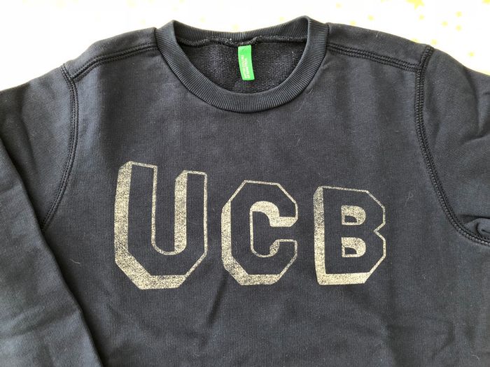 Sweat Benetton 8/9 ans - photo numéro 2