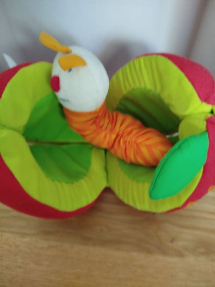 Haba jouet d'éveil hochet asticot Pomme - photo numéro 7