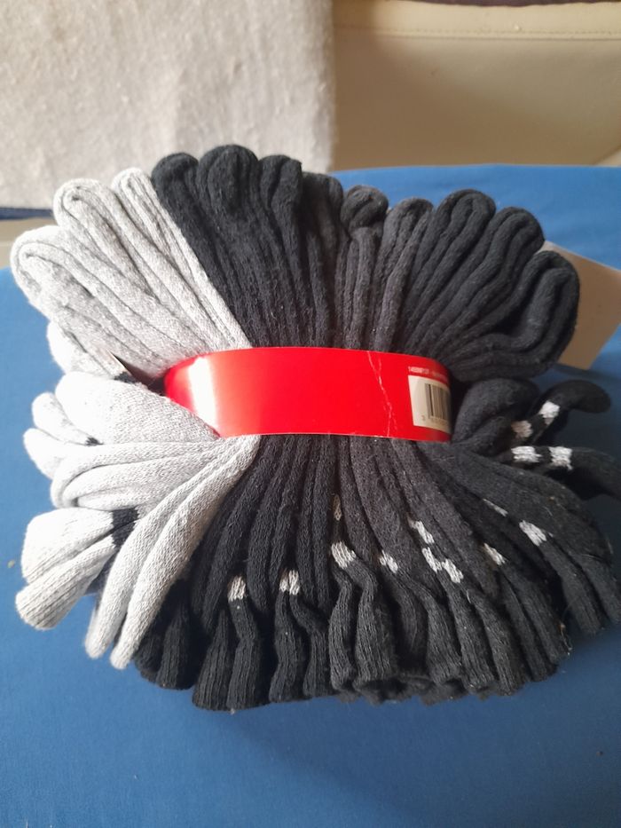 Lot de 12 paires de chaussettes, pointure 43-46 - photo numéro 4