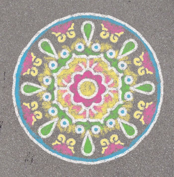 RAVENSBURGER MANDALA DESIGNER PRINCESSE POCHOIR D'EXTERIEUR - photo numéro 7