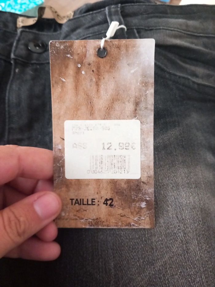 Short femme neuf - photo numéro 2