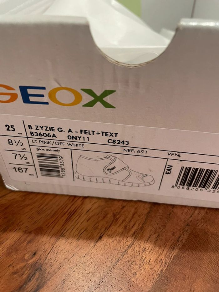 Chaussons fermés Geox T25 - photo numéro 5