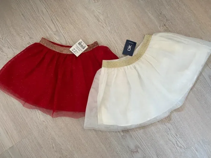 Lot jupes Okaidi Okaïdi fêtes et céremonie taille 3 ans Neuves