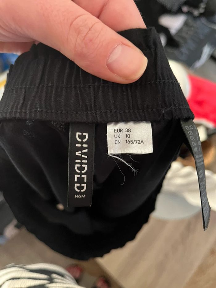 Short noir léger H&M taille M 38 - photo numéro 5
