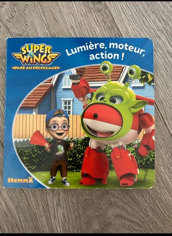 Livre super wings moteur action