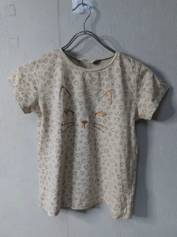 Tee-shirt crème imprimé " H&M"