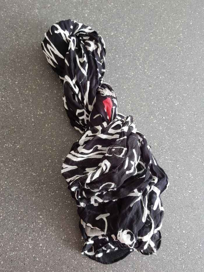 Chèche foulard écharpe IKKS