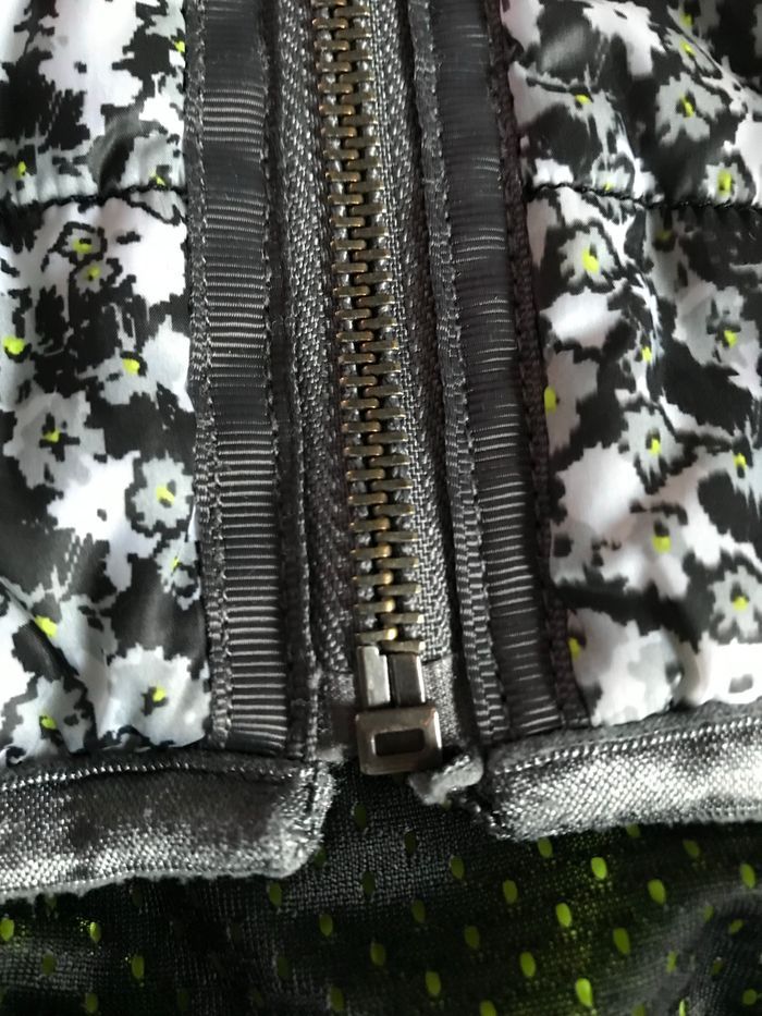 Superbe Veste doudoune 12 ans IKKS - photo numéro 9