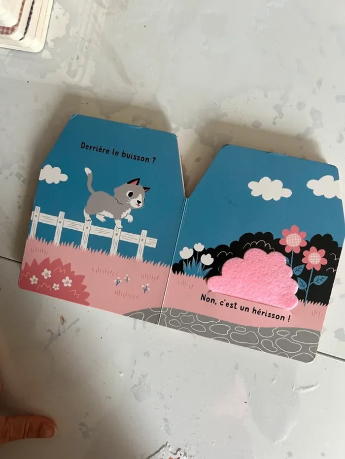 Lot de 2 livres bébé cache-cache petit chat et petit panda Nathan - photo numéro 6