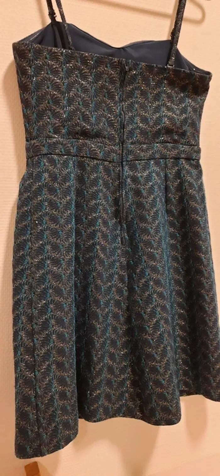 Robe fête - photo numéro 2