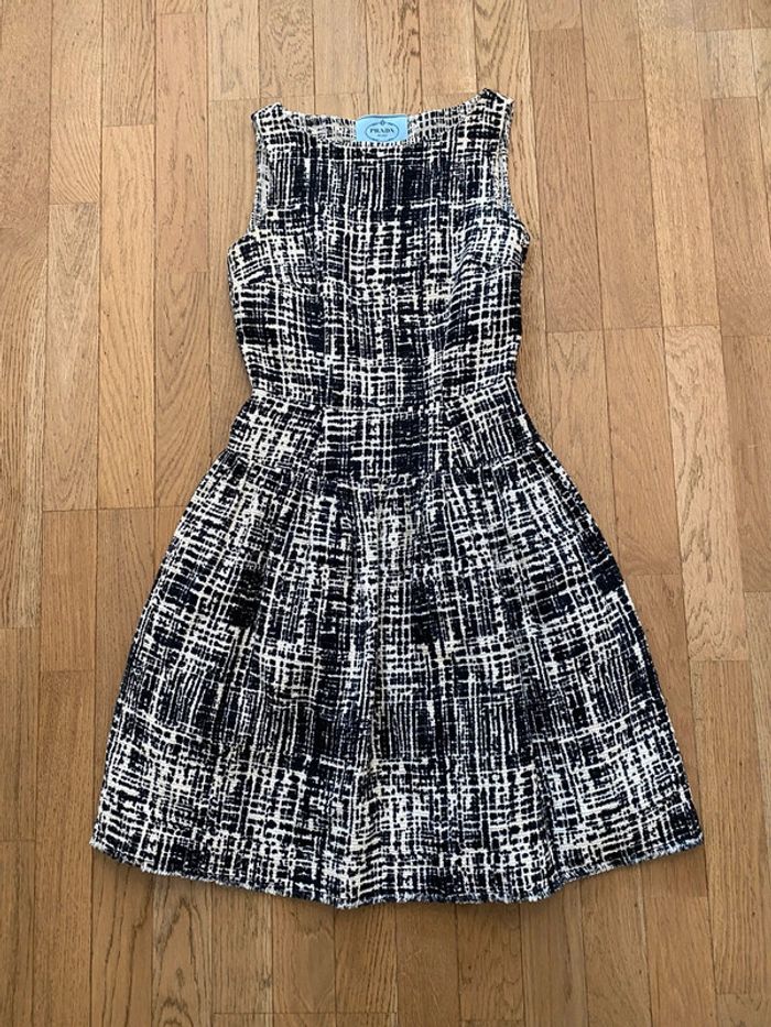 Robe sans manches en coton et lin Prada taille 38 IT (34 FR) - photo numéro 2