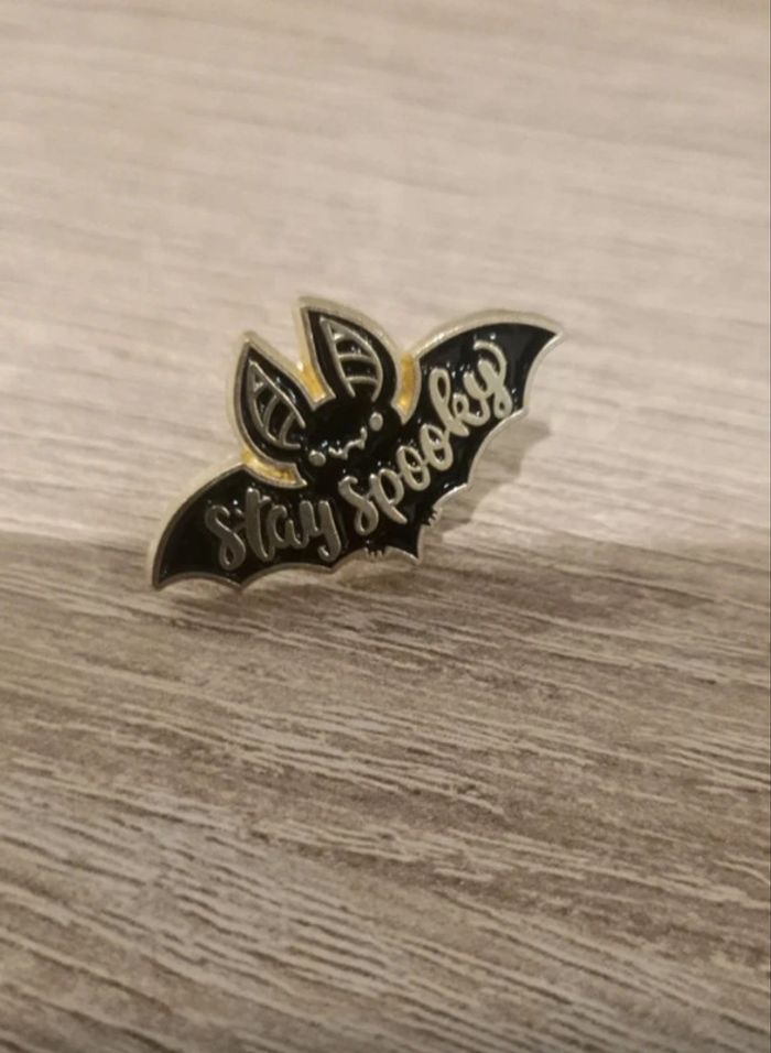 Pins chauve-souris Stay spooky