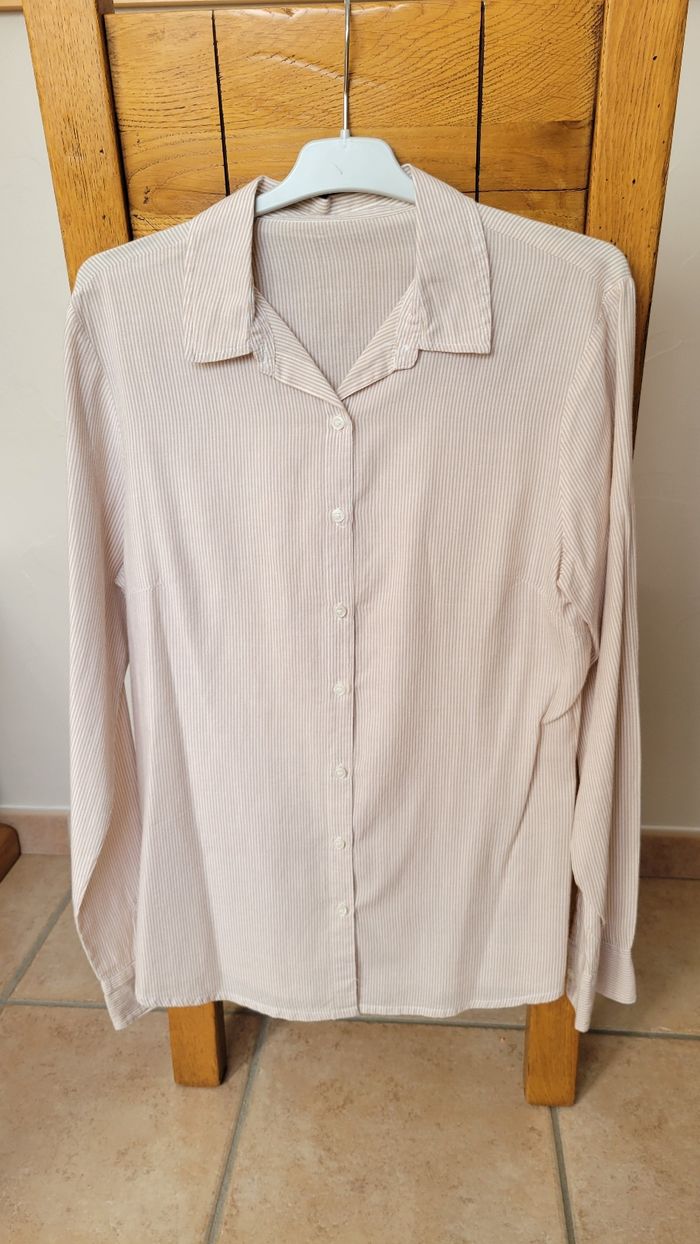 Chemise légère à rayures beige taille 40 coton