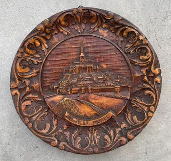 Assiette bois décor vintage