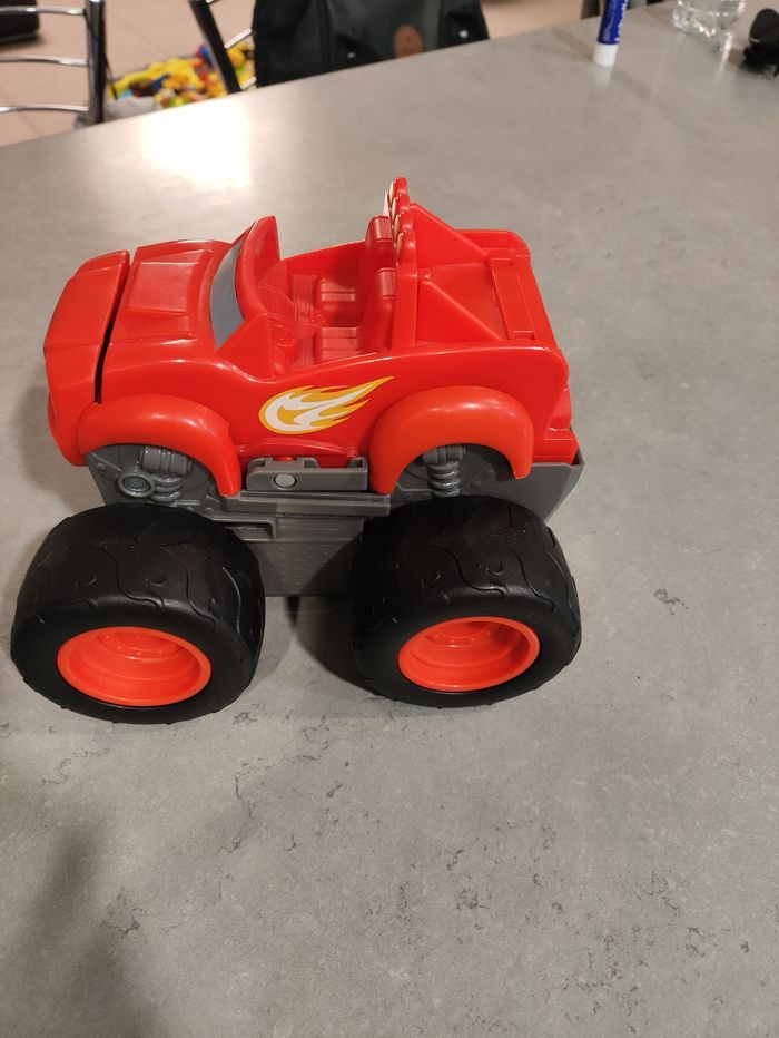 Camion Blaze Pompier transformable Fisher-Price - photo numéro 6