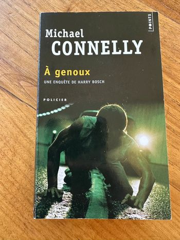 Livre à Genoux de Michael Connelly