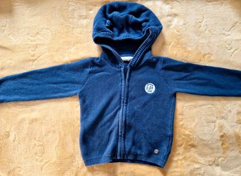 Gilet zippé bébé 12 mois