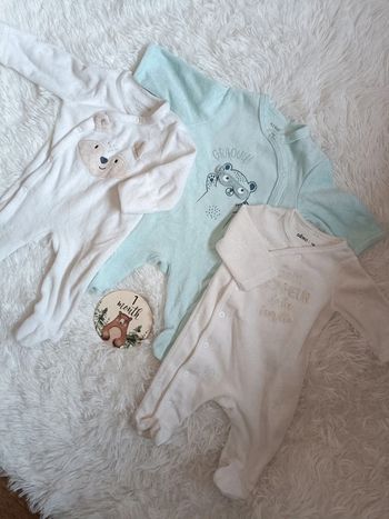 Lot de 3 pyjamas 1 mois