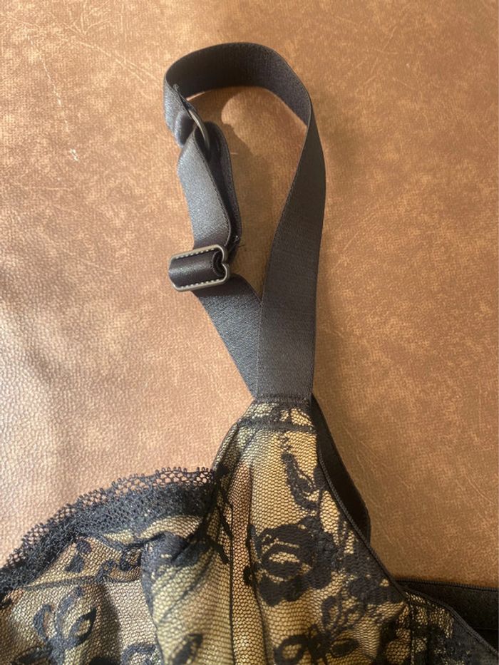Soutien gorge - neuf avec étiquette - 95E - photo numéro 5