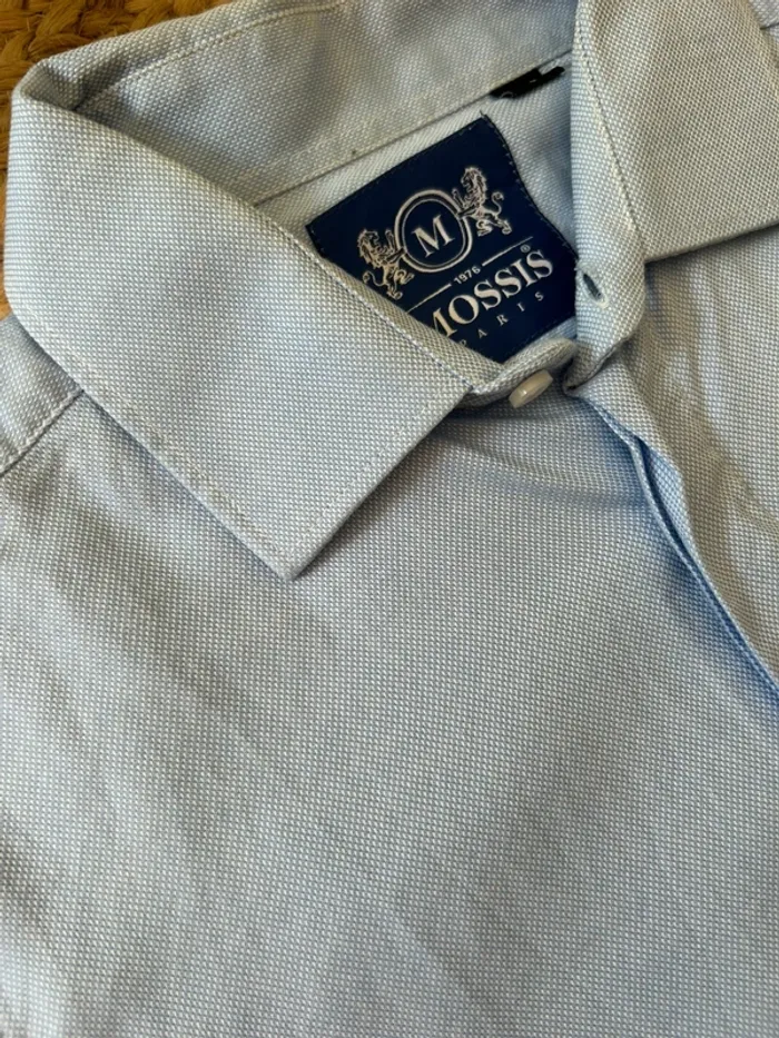 Chemise bleu clair taille S - photo numéro 2