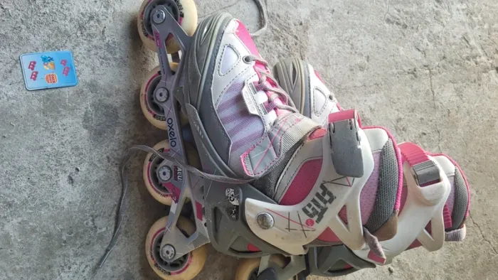 Rollers de taille 35 à 38 - photo numéro 2