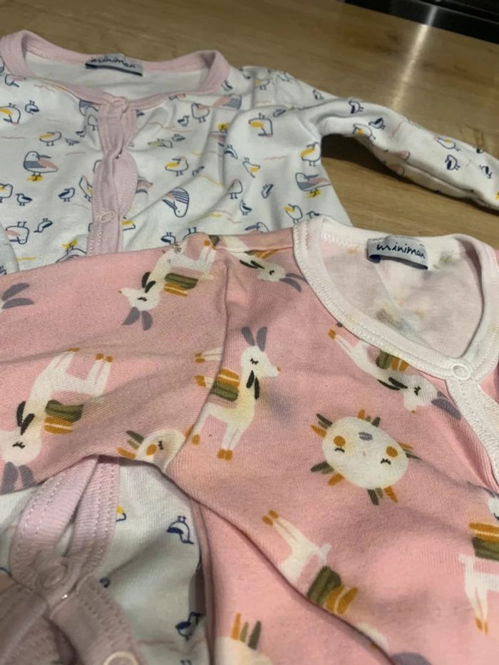 Lot 2 pyjamas 6mois - photo numéro 3