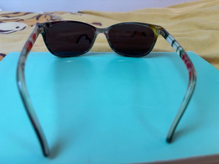 Lunette de soleil Gucci modèle année 2000 - photo numéro 5