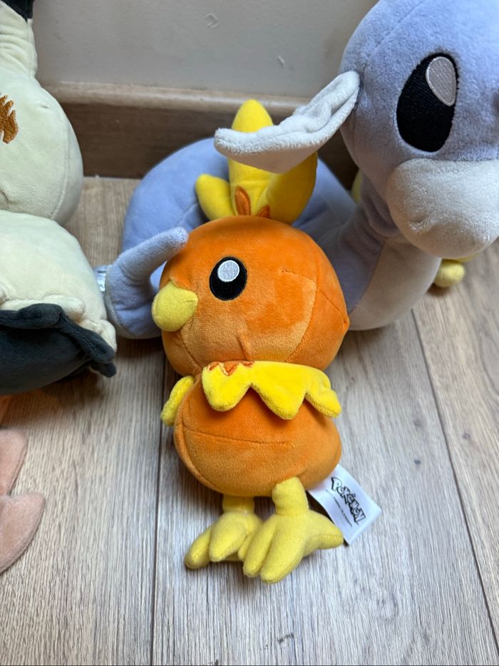 Lot de peluche Pokémon - photo numéro 2