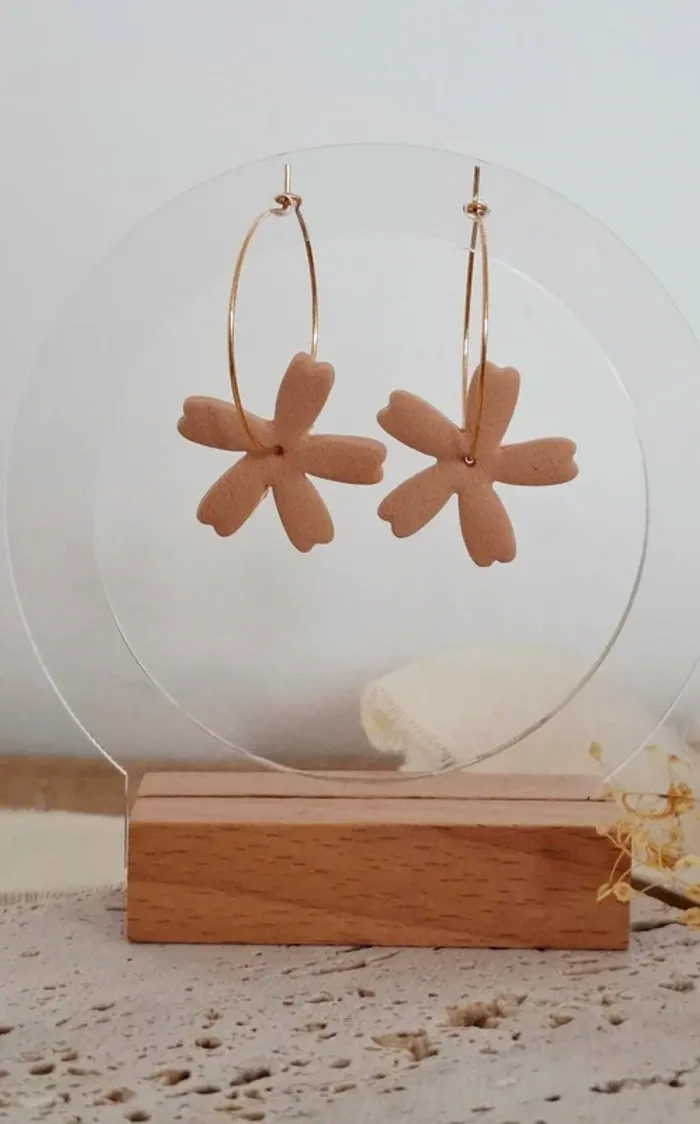 Boucles d’oreilles Fleur de Sable – Neuves, faites main avec amour 💛 - photo numéro 3