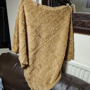 superbe PONCHO 🎁 neuf 🎁