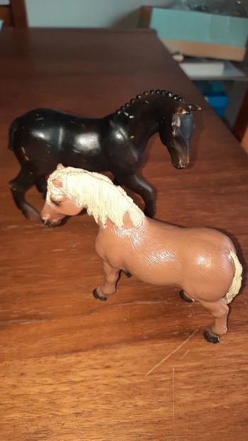 Lot chevaux scheich et papo