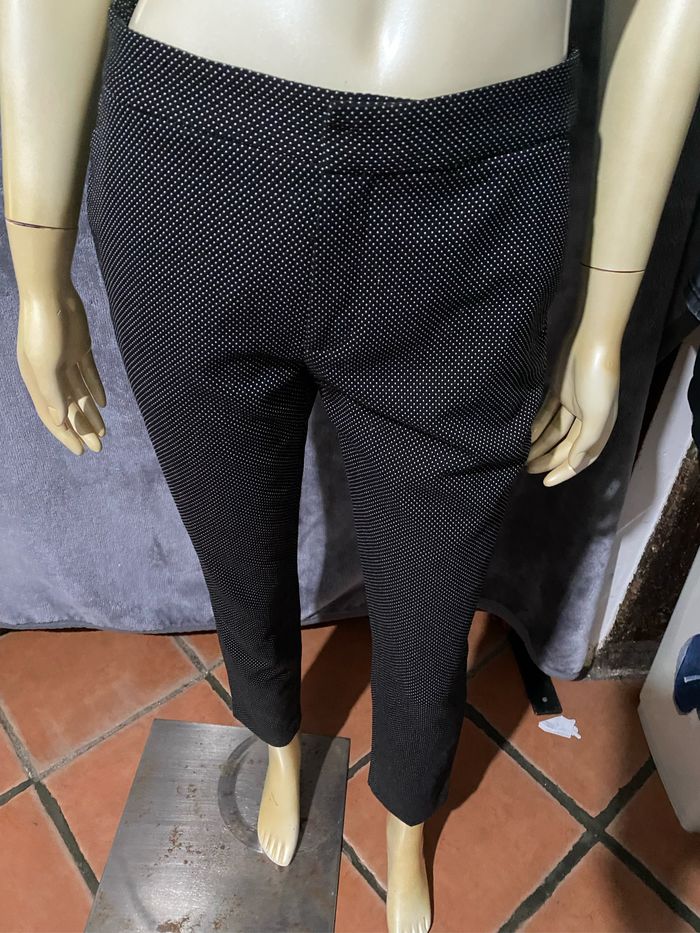 Blazer taille 36 et pantalon  taille 34 cintré noir et blanc Zara taille 34 - photo numéro 7