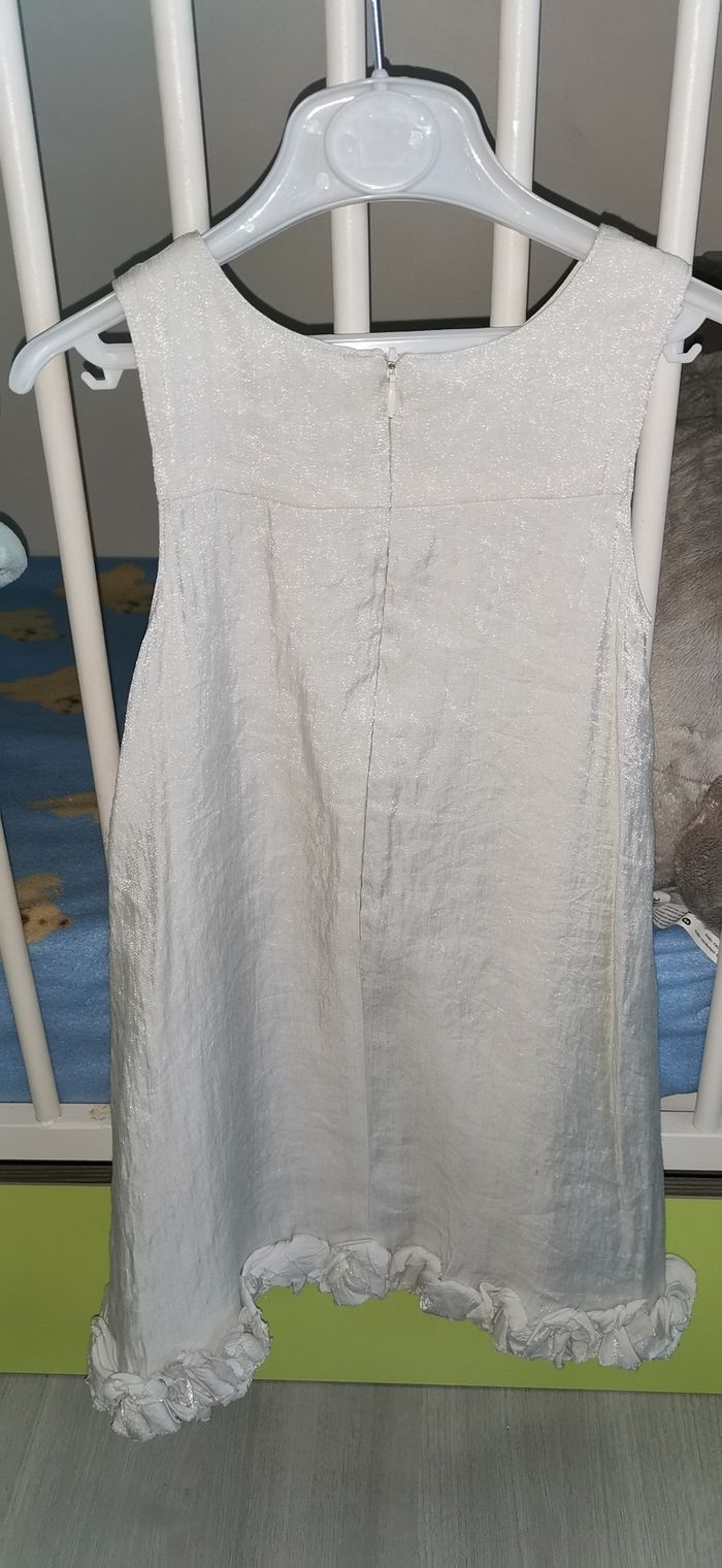 Jolie robe irisée - photo numéro 2