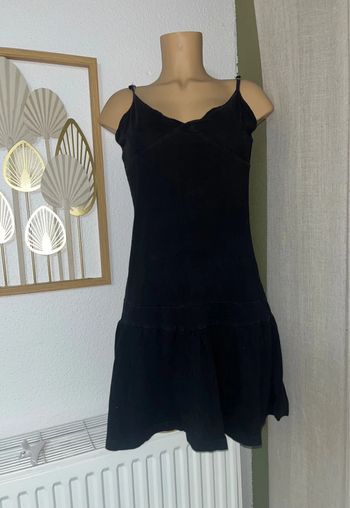 Petite robe noire a bretelles