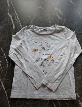 Pull kiabi 10 ans en très bon état 