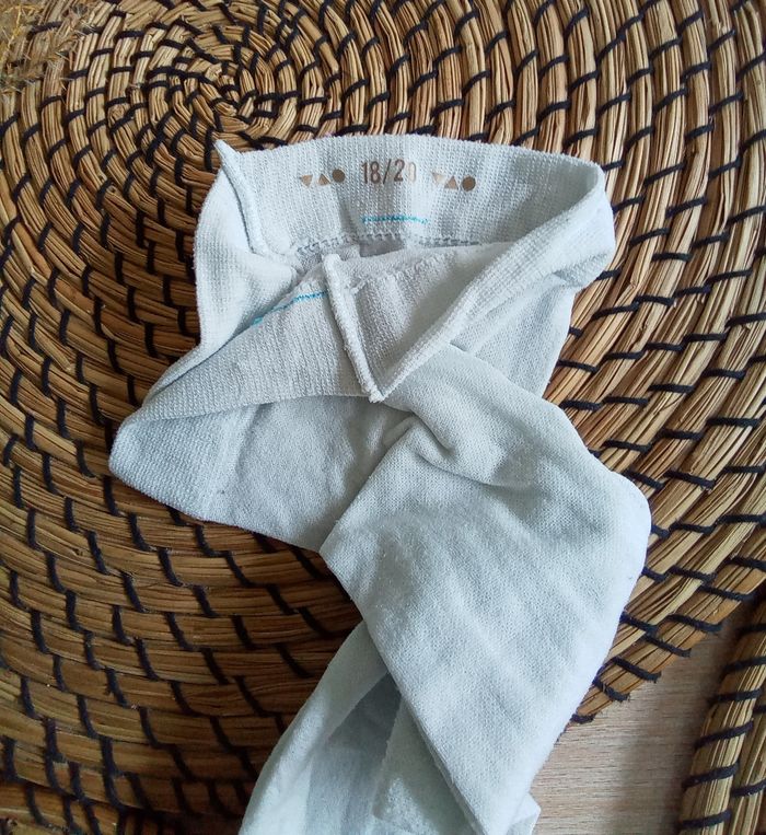 Lot 2 collants fins TAO taille 18/20 - photo numéro 7